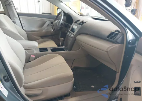 2007 Toyota Camry Le z USA, uszkodzony, nr VIN 4T1BE46K97U600542